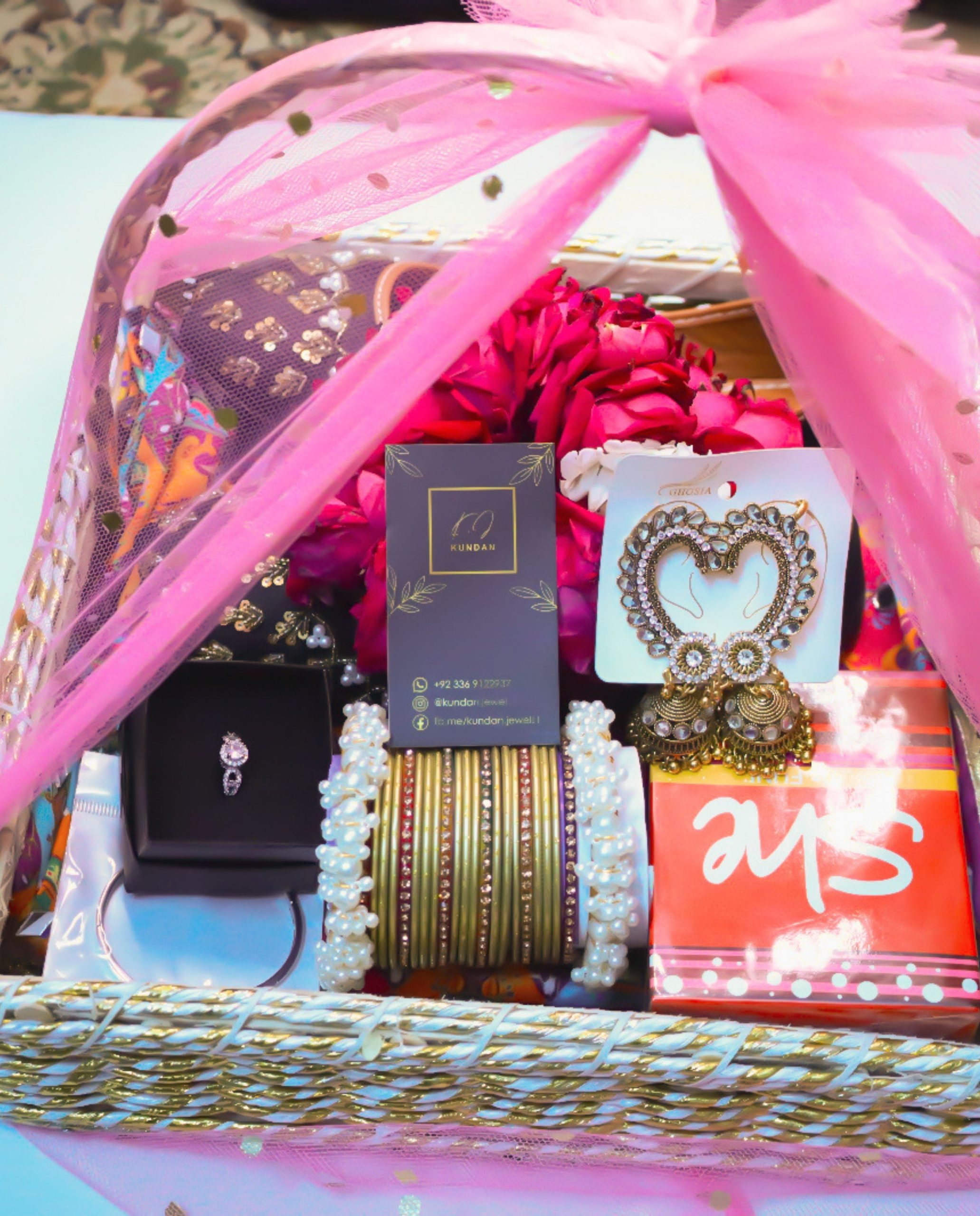 Ethereal Elegance Basket - Image 2