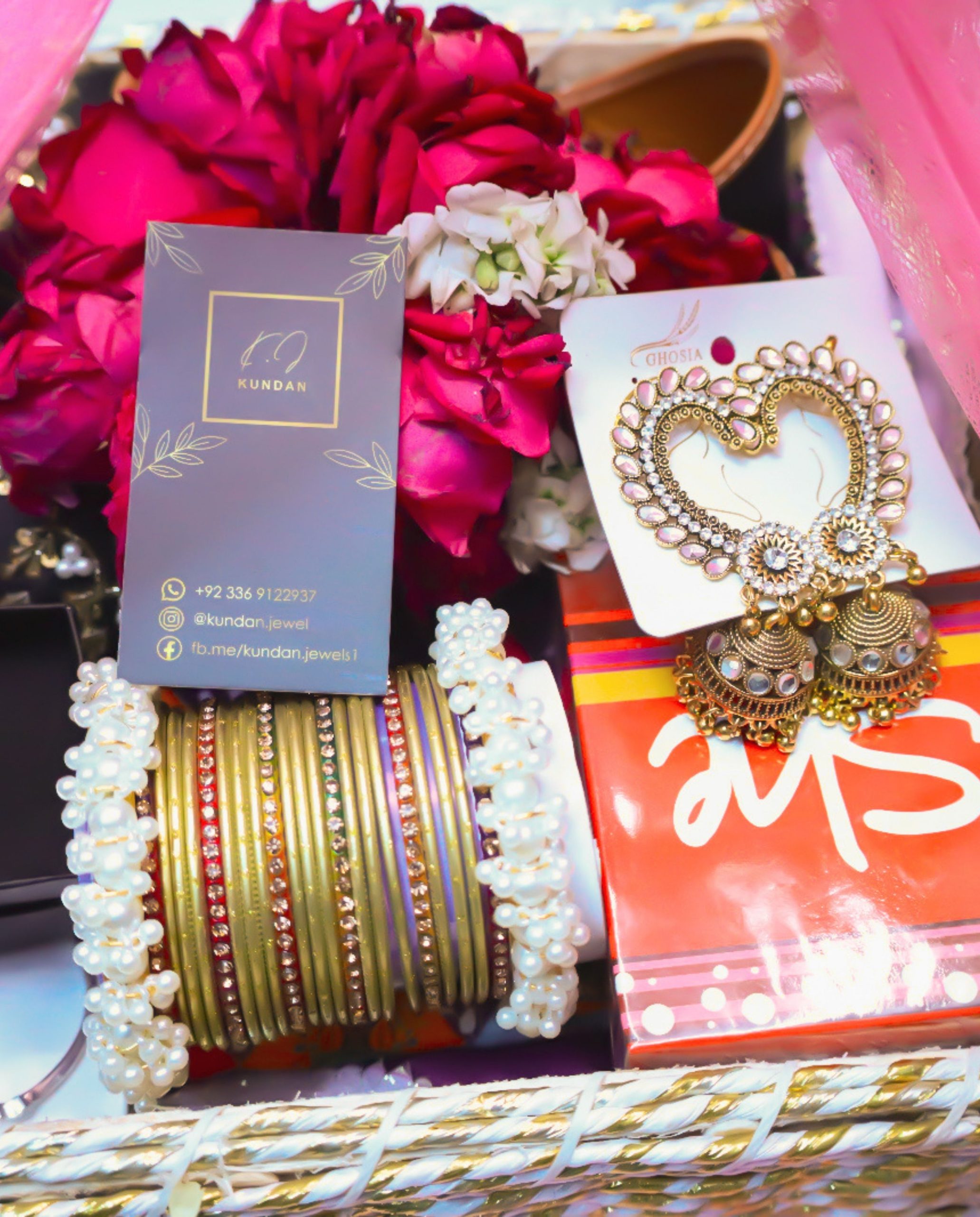 Ethereal Elegance Basket - Image 4